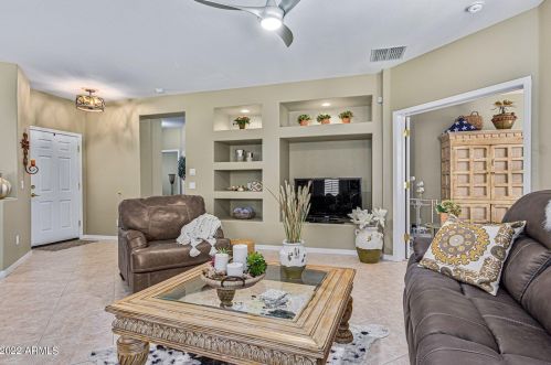 6771 Granite Dr, Chandler AZ  85249-9160 exterior