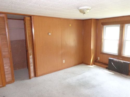 124 Dubois St, Springfield MA 01151-1921 exterior