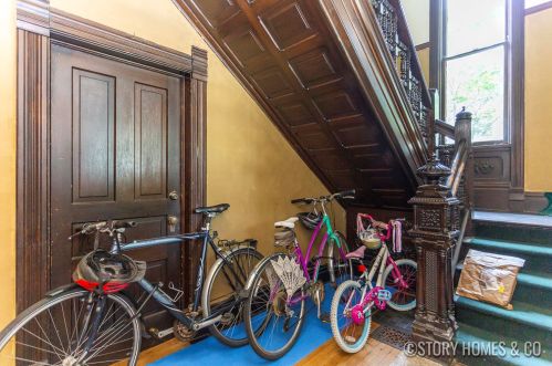 650 Hawthorne St, Grand Rapids MI 49503-3534 exterior