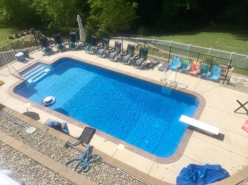 2880 Woodbridge Est Dr, Saint Louis MO 63129-5723 exterior