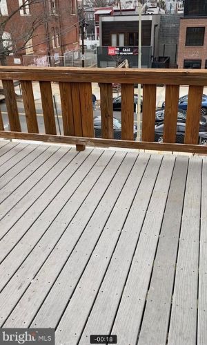 1426 Capitol St, Washington DC  20003-1571 exterior