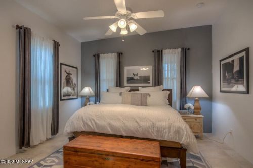 10432 Roylstons Ln, Tucson AZ 85747-5853 exterior