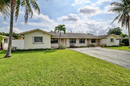 420 Conference Dr, Boca Raton, FL 33486-3100