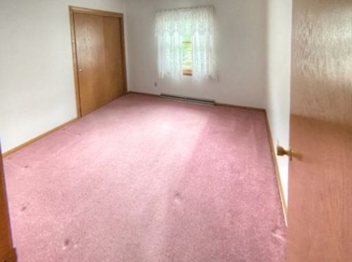 11927 Locust St, Milwaukee WI 53212-2642 exterior