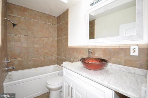 172 Grange Ave, Philadelphia PA 19120-1852 exterior