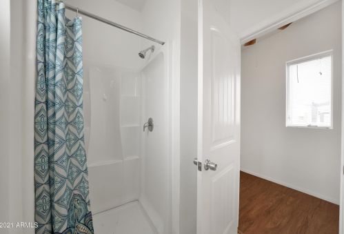 1229 13th Ave, Phoenix AZ 85007-4138 exterior