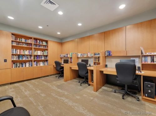 208 Washington St, Chicago IL  60606-3558 exterior