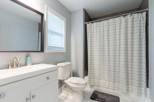 73 Anderson Ave, Atlanta GA  30314-1819 exterior