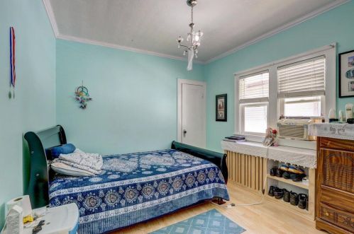 2106 34, Milwaukee WI 53215-2301 exterior