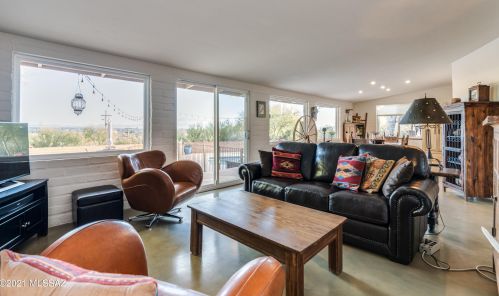 4150 La Cadena, Tucson AZ 85718-6148 exterior