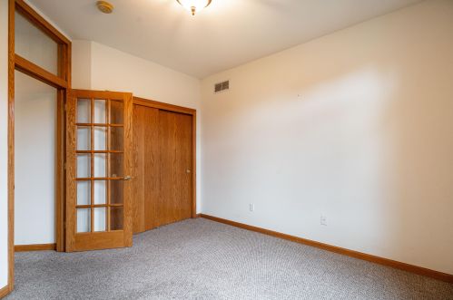 2269 Mangold Ave, Milwaukee WI 53221-4949 exterior