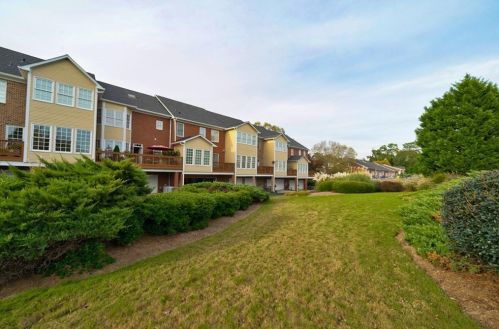 4661 Ivygate Cir, Atlanta GA 30339-1331 exterior