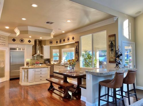 35350 Linda Rosea Rd, Temecula CA 92592-9532 exterior