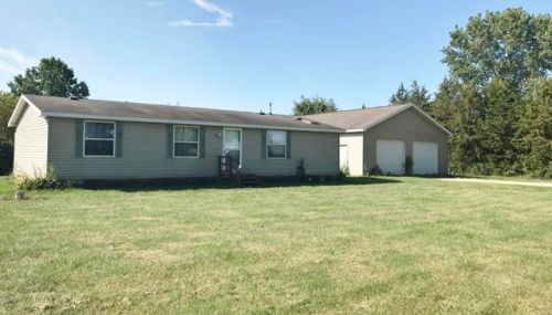 6216 116th Ave, Fennville, MI 49408-9505