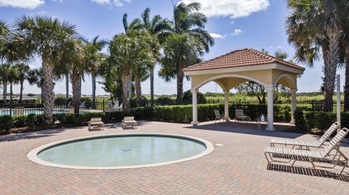 881 Bent Creek Dr, Fort Pierce FL  34947-1326 exterior