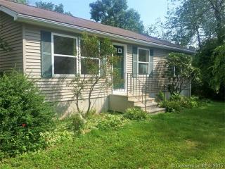 112 Olenick Rd, Exeter, CT 06249-2025