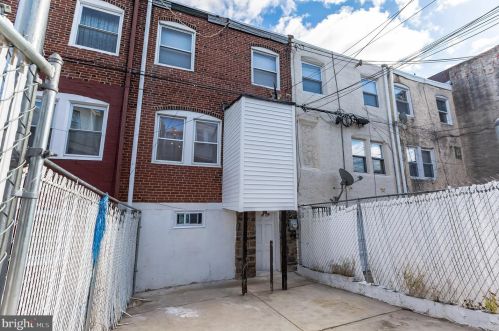 5006 Franklin St, Philadelphia PA 19122-1322 exterior