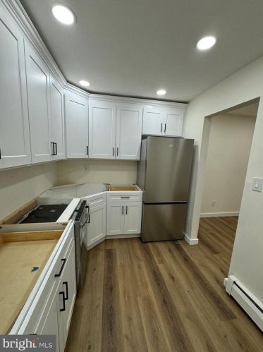 909 Garnet Dr, Burlington NJ 08016-4715 exterior