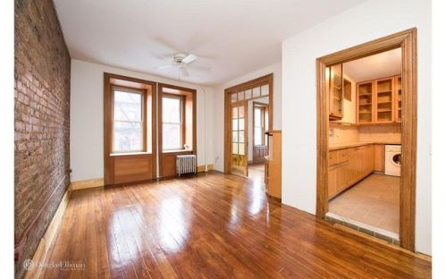 125 4th St, New York NY  10003-9063 exterior