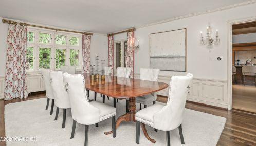 528 Field Point Rd, Greenwich CT 06830-6446 exterior