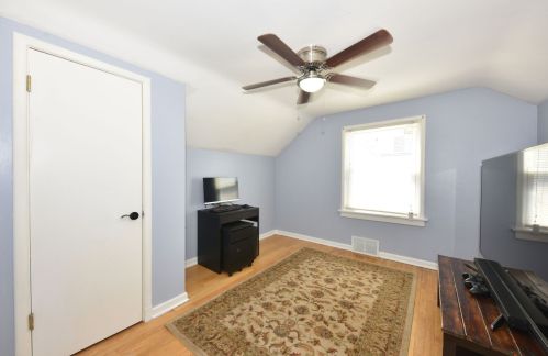 925 98, Milwaukee WI 53214-2634 exterior