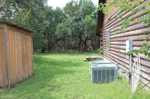 2055 Rdg Crk Ln, Spring Branch TX 78163-2871 exterior