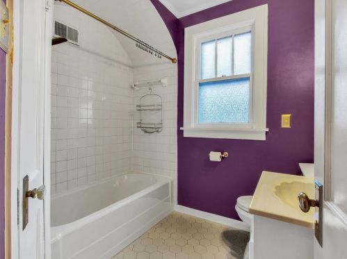 4412 Wabash Ave, Saint Louis MO 63109-1967 exterior