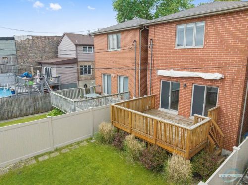 3835 Parnell Ave, Chicago IL 60628-7121 exterior