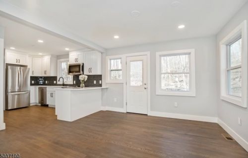 67 Shawnee Trl, Wharton NJ  07885-2925 exterior