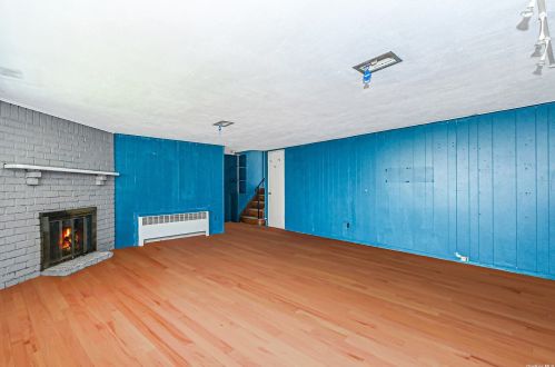 50 Great East Neck Rd, Babylon NY 11704-7631 exterior