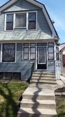 1732 62nd St, Milwaukee WI  53214-5010 exterior
