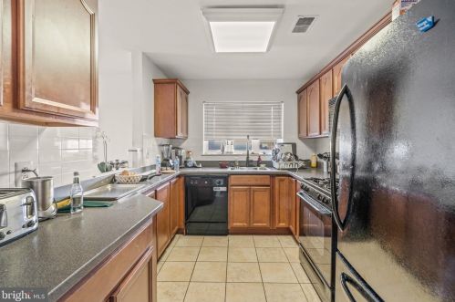 1920 Franklin St, Philadelphia PA  19122-2015 exterior