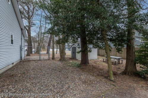 54 Morris Blvd, Berkeley Township NJ 08721-3555 exterior