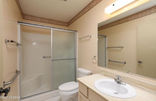 641 Paseo Del Prado, Green Valley AZ 85614-1974 exterior