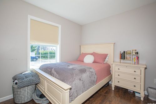 138 Frederick Ave, Babylon NY exterior