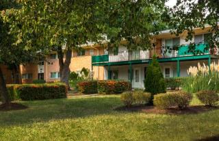 9120 Piney Branch Rd, Silver Spring MD  20903-2819 exterior