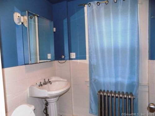 433 Migeon Ave, Torrington CT 06790-4523 exterior