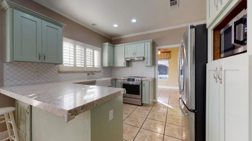 1922 Porter Way, Turlock CA 95380-3788 exterior