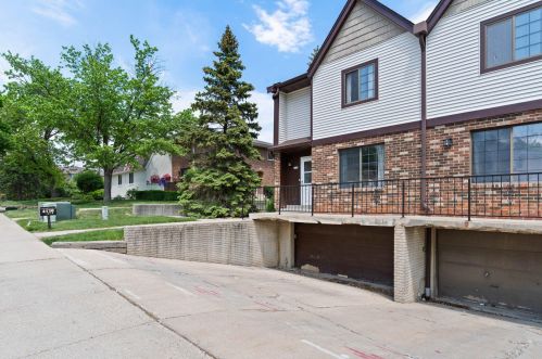 4130 104th St, Milwaukee WI  53228-2014 exterior