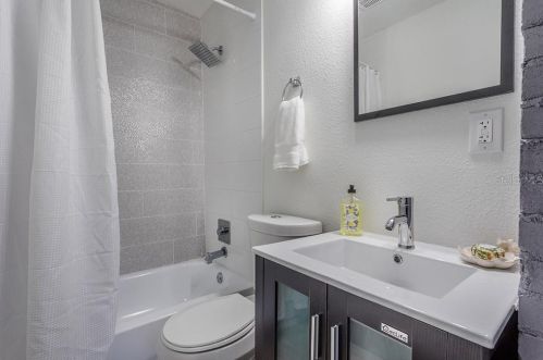 8109 Fielding Ave, Tampa FL  33604-2911 exterior