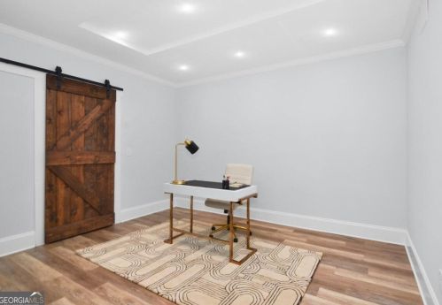 560 Morgan St, Atlanta GA 30308-2821 exterior