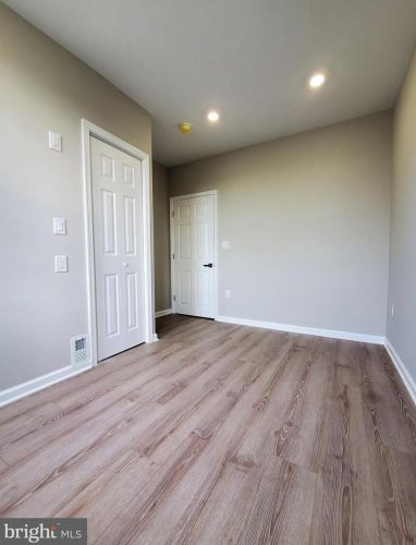 2543 Cedar St, Philadelphia PA  19125-3123 exterior