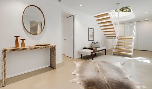 2104 Cleveland Ave, Chicago, IL 60614-4509