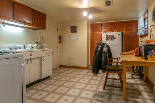 14206 Lincoln Ave, Dolton IL 60419-2340 exterior