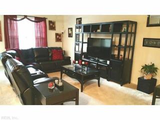 835 Harvest Green Ln, Chesapeake, VA 23320-3343