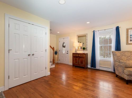 67 Ledge Rd, Seabrook, NH 03874-4314