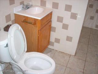 1414 Fordham Ct, Scranton PA  18509-2338 exterior