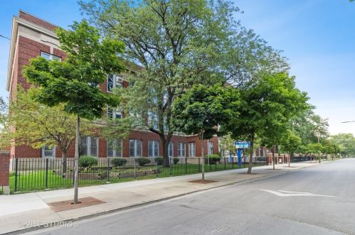 9145 University Ave, Chicago IL 60619-7946 exterior