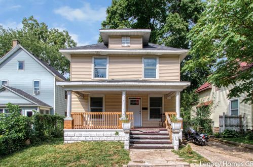 517 Adams St, Grand Rapids, MI 49507-1833