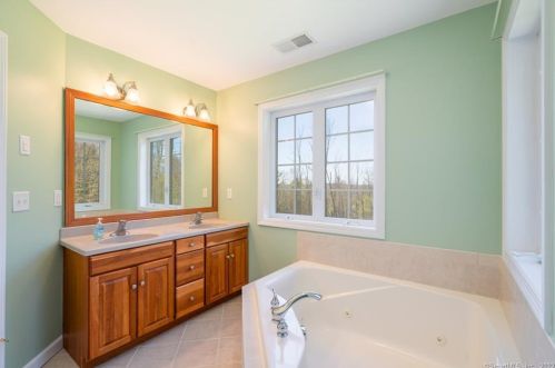 1051 Mtn Rd, Torrington CT 06790-2709 exterior